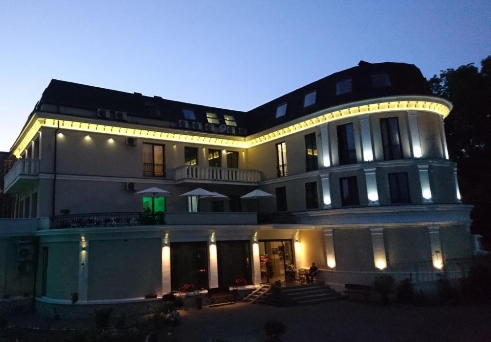 Spa Hotel Karakas Sukhumi Exteriör bild